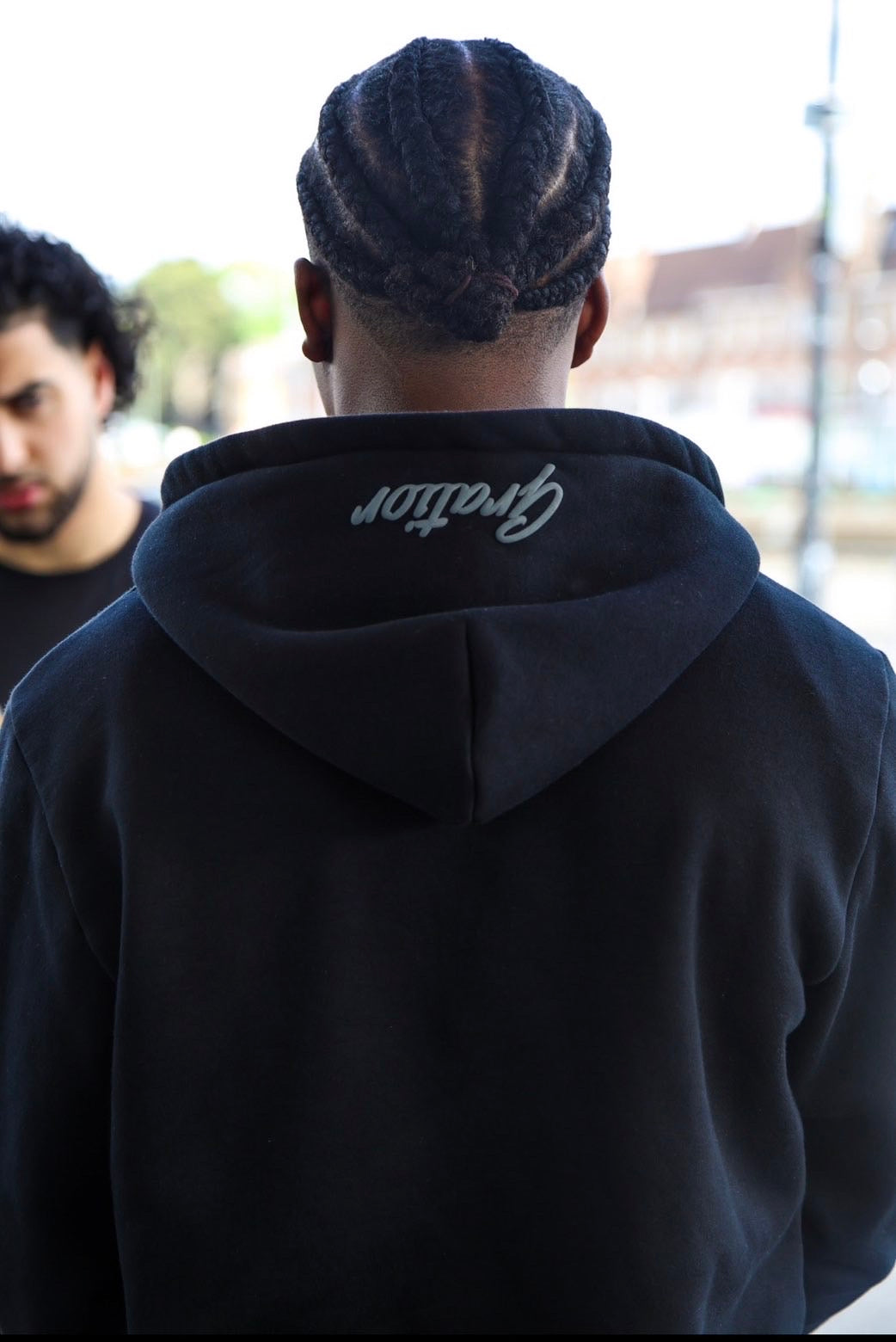 Gratior Essential Black Hoodie